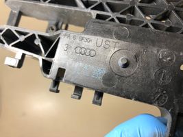 Audi Q5 SQ5 Klamka/wspornik zewnętrzny drzwi przednich 8T2837886B