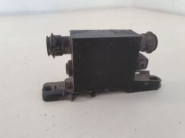 Audi A8 S8 D2 4D Oven keskuslukituksen ohjausyksikön moduuli 4A0959981