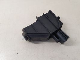 Ford S-MAX Motorino del tappo del serbatoio del carburante 6M21220A20AD