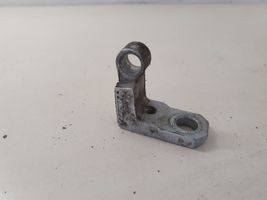 Volkswagen Touran I Front door upper hinge 