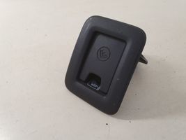 Audi Q2 - Pulsante di copertura ISOFIX 81A887233A