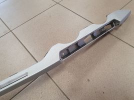 Audi Q2 - Rivestimento del vano portaoggetti del cruscotto 81C853189