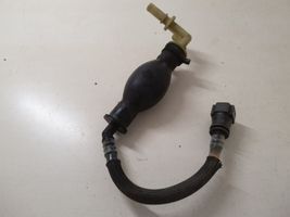 Volkswagen PASSAT B6 Mechanical fuel pump 7H5883867B