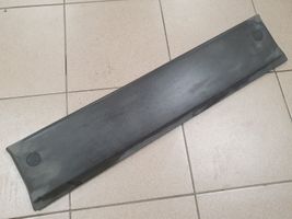 Iveco Daily 4th gen Rivestimento portiera posteriore (modanatura) 504099536