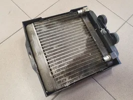 BMW 7 F01 F02 F03 F04 Dzinēja eļļas radiators 7572542