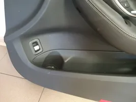 Mercedes-Benz C W205 Rivestimento del pannello della portiera anteriore 