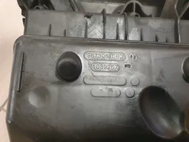 Peugeot 508 Luftfilterkasten 9673061080