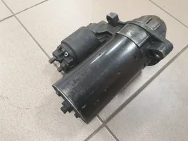 Mercedes-Benz E W211 Starter motor A0061517401