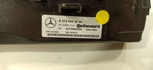 Mercedes-Benz E W213 Ilmastoinnin ohjainlaite A2139059003