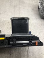 Lexus RX 450H Panel / Radioodtwarzacz CD/DVD/GPS 8613048680