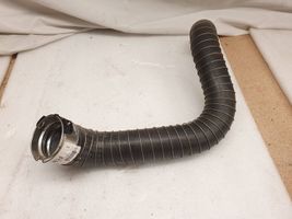 Mercedes-Benz SLK R172 Tube d'admission de tuyau de refroidisseur intermédiaire A1725280282