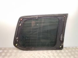 Toyota Land Cruiser (J200) Rear side window/glass 