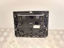 Volkswagen Crafter Otras partes del panel de instrumentos 7C0857114