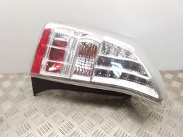 Toyota Prius+ (ZVW40) Lampa tylna 4738