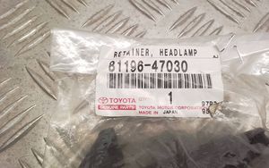 Toyota Prius (XW30) Uchwyt / Mocowanie lampy przedniej 8119647030