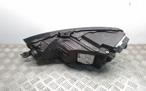 Audi A5 Lampa przednia 8W6941034F