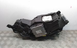 Audi A5 Lampa przednia 8W6941034F