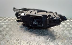 Volkswagen PASSAT B8 Lampa przednia 3G1941035L