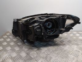 BMW 5 GT F07 Lampa przednia 7203252