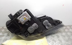 BMW X5 E70 Lampa przednia 7221893