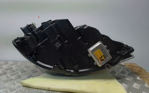 BMW X5 E70 Lampa przednia 7179859