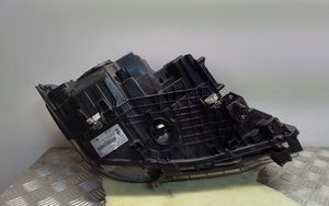 BMW 5 G30 G31 Передняя фара 7439209