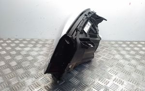 Mercedes-Benz A W176 Lampa przednia A1769067600