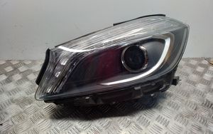 Mercedes-Benz A W176 Phare frontale A1768201161