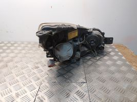 Subaru Legacy Lampa przednia 10020064