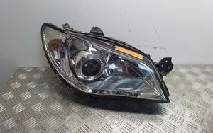 Subaru Impreza II Lampa przednia 