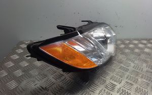 Subaru Outback Lampa przednia 