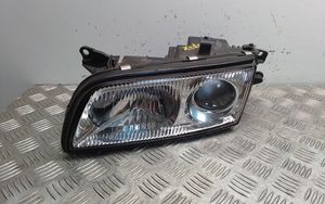 Mazda Xedos 9 Lampa przednia 