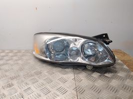 Mazda Xedos 9 Lampa przednia P1019R