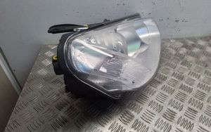 Ford Focus C-MAX Lampa przednia 16531001