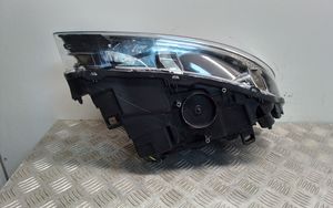 Volvo V60 Lampa przednia 31420269