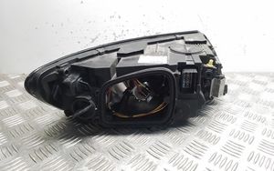 Volvo V50 Lampa przednia 31265694