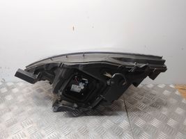 Lexus RX 330 - 350 - 400H Lampa przednia 