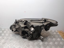 Lexus RX 330 - 350 - 400H Lampa przednia 