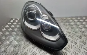 Porsche Cayenne (92A) Lampa przednia 7P5941752F