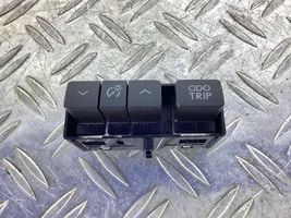 Lexus RC Inne przełączniki i przyciski 15D053