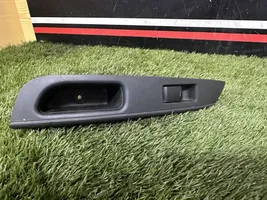 Nissan Note (E12) Rear door interior handle 82961