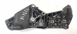 Nissan Note (E11) Engine mounting bracket 8200425034