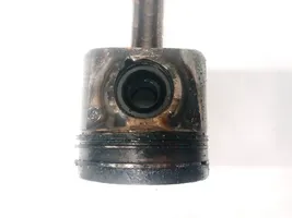 Toyota Avensis T250 Piston avec bielle 