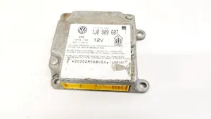 Volkswagen PASSAT B5 Airbag control unit/module 1J0909607