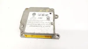 Volkswagen PASSAT B5 Airbag control unit/module 1J0909607