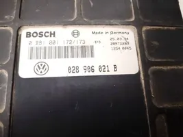 Volkswagen PASSAT B4 Блок управления двигателя 028906021b