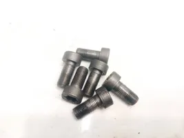 KIA Sportage Nuts/bolts 