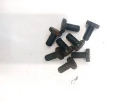 Opel Astra G Nuts/bolts 