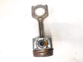 Honda CR-V Piston with connecting rod 