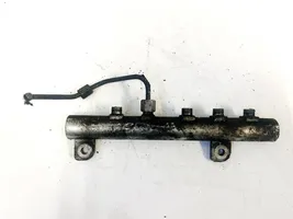 Opel Vectra B Kraftstoffverteiler Einspritzleiste Verteilerrohr 445214095